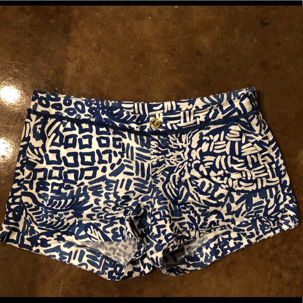 Lilly Pulitzer Sz 2 The Walsh short EUC